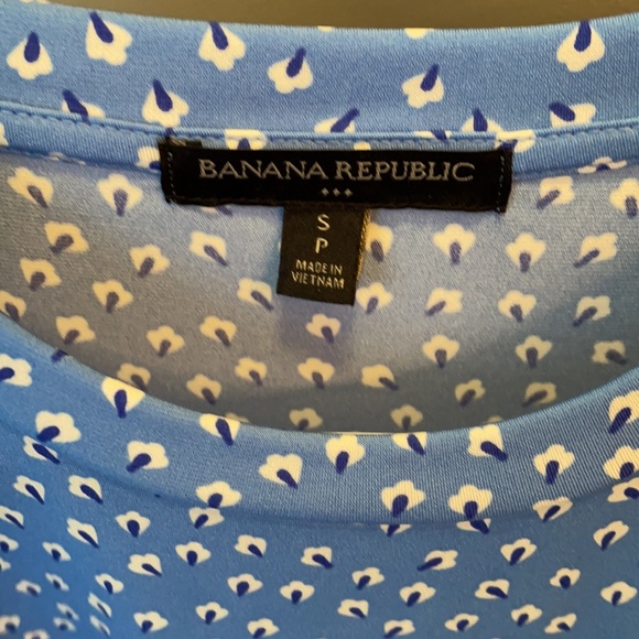 Banana Republic blue blouse - small - Picture 3 of 3